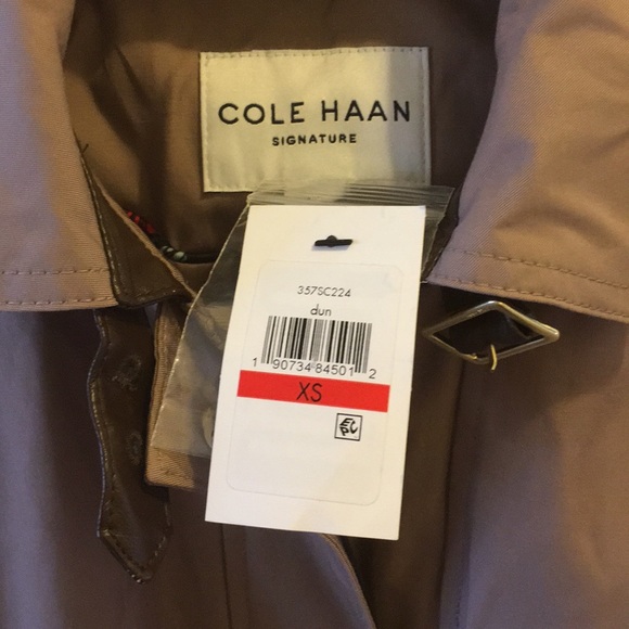 Beautiful Cole Hann Long Jacket - Picture 5 of 5